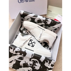 Off-White Sneakers